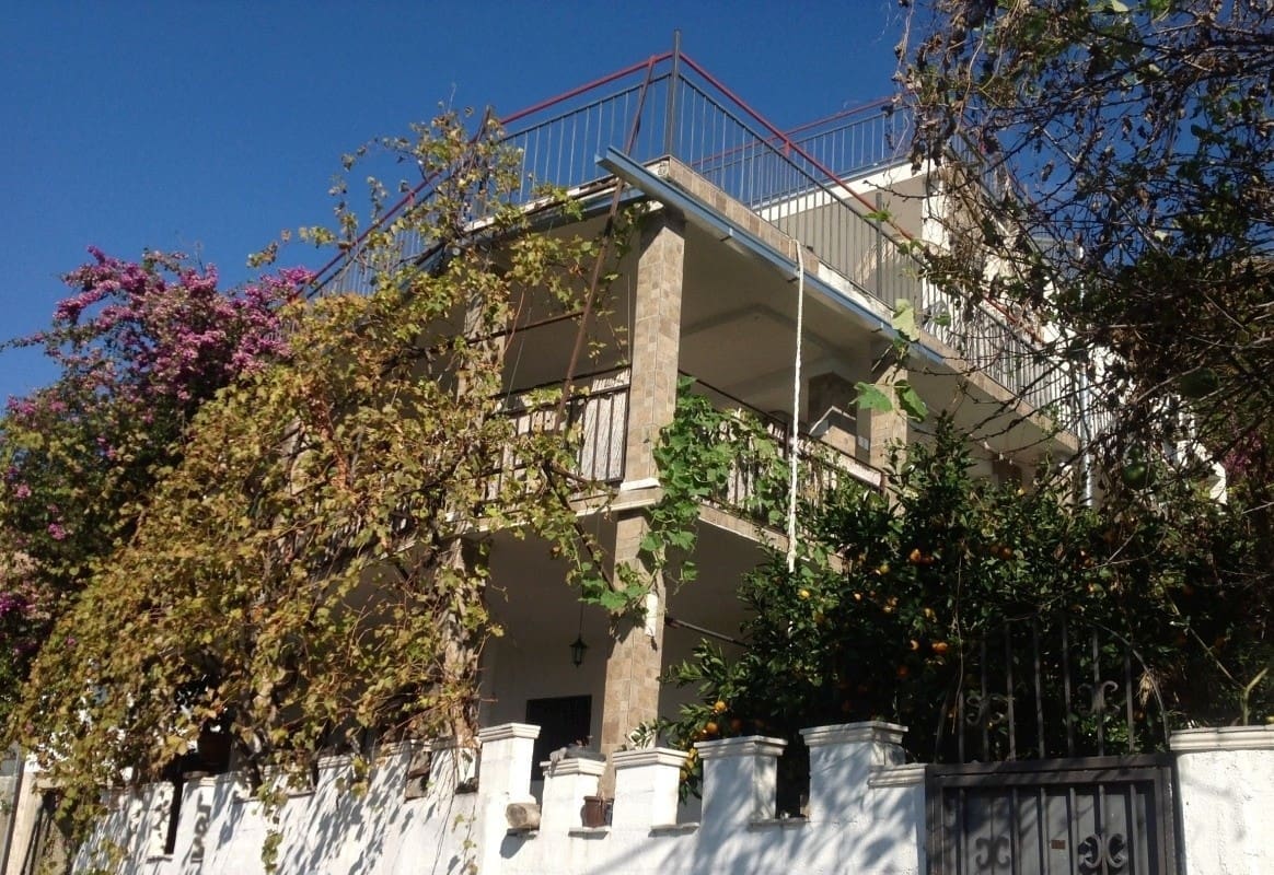 montenegro-real-estate-com