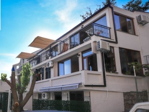 Hotel For Sale In Petrovac