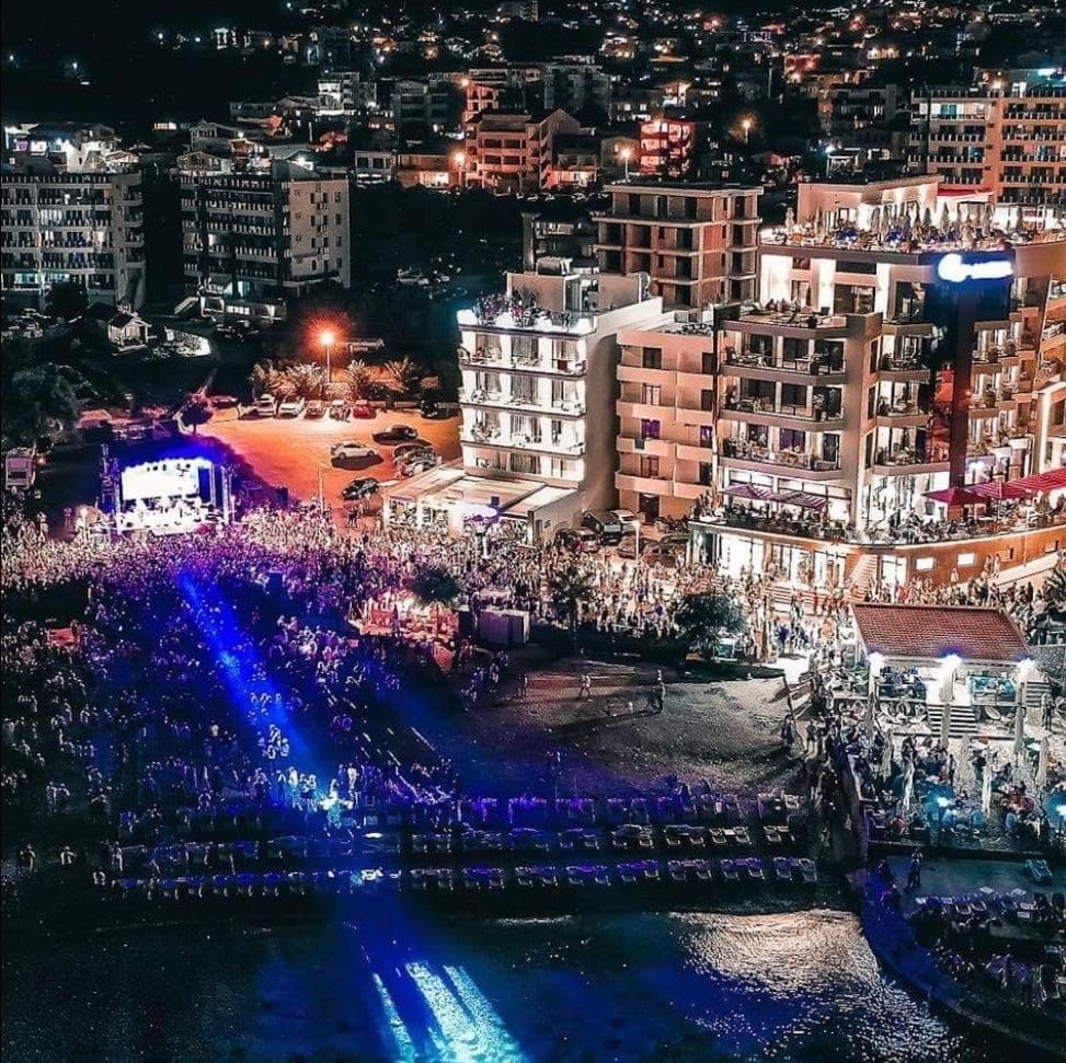 MREproperty (1) Seafront hotel for sale in Dobra Voda