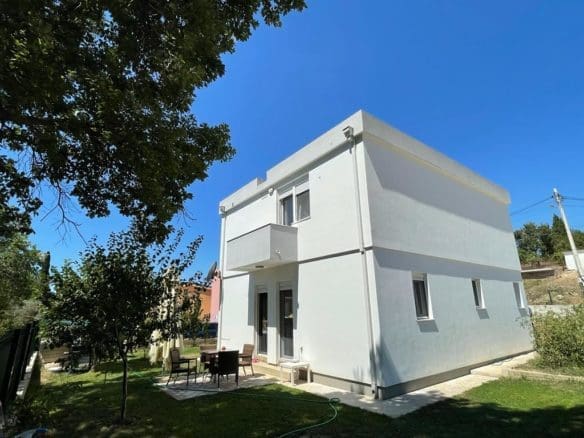 Bar'da Satılık Yeni Ev