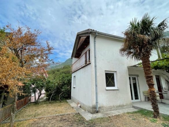 Sutomore'de Uygun Fiyatlı Satılık Ev