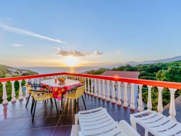 Prelepa kuća na prodaju u Utjehi