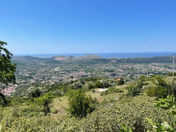 Земельный участок в продаже в Баре