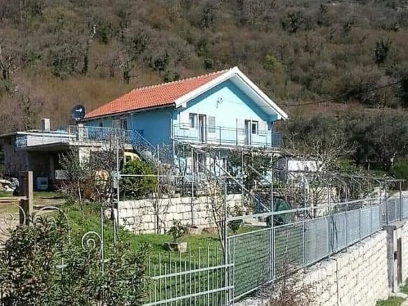 House With Garden For Sale In Bar