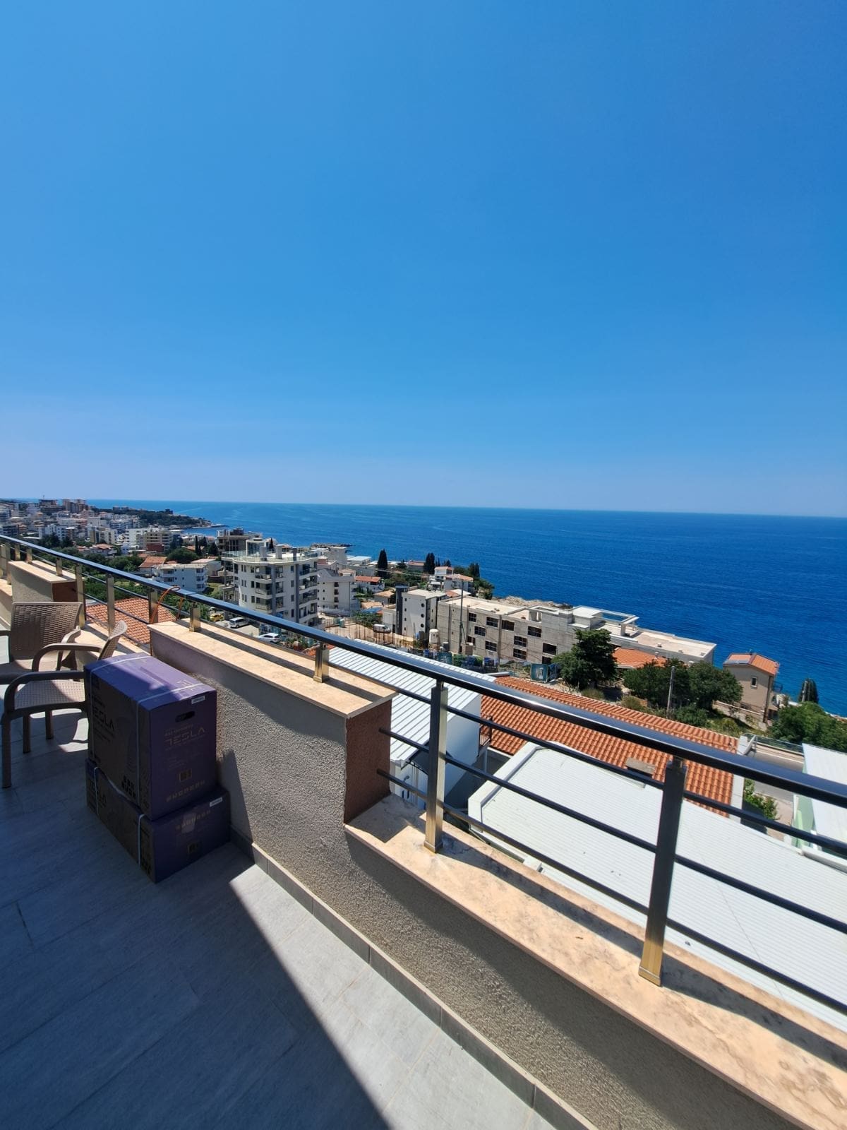 Сучасна квартира на продаж у Добрій Воді – Бар