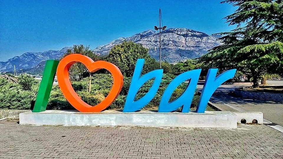 Переваги купівлі нерухомості в Барі, Чорногорія