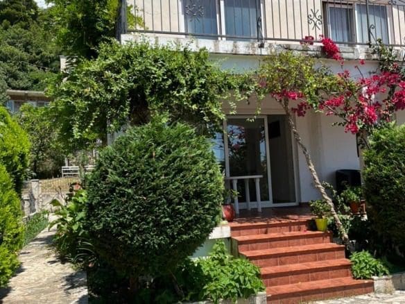 Family House With Pool For Sale In Budva
