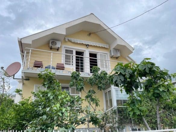 Charming House For Sale In Susanj-Bar