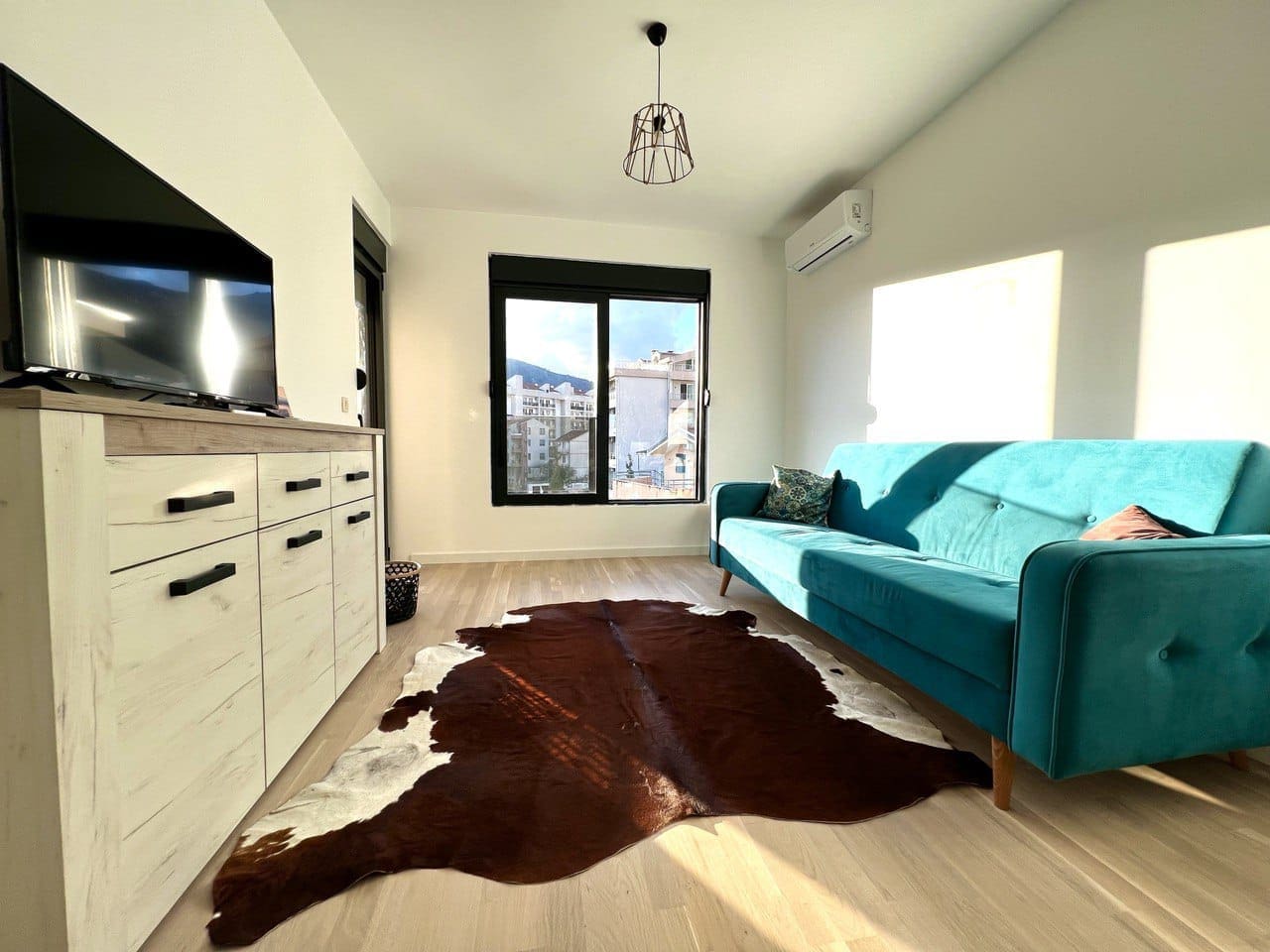 Nowoczesne mieszkanie na sprzedaż w Budvie