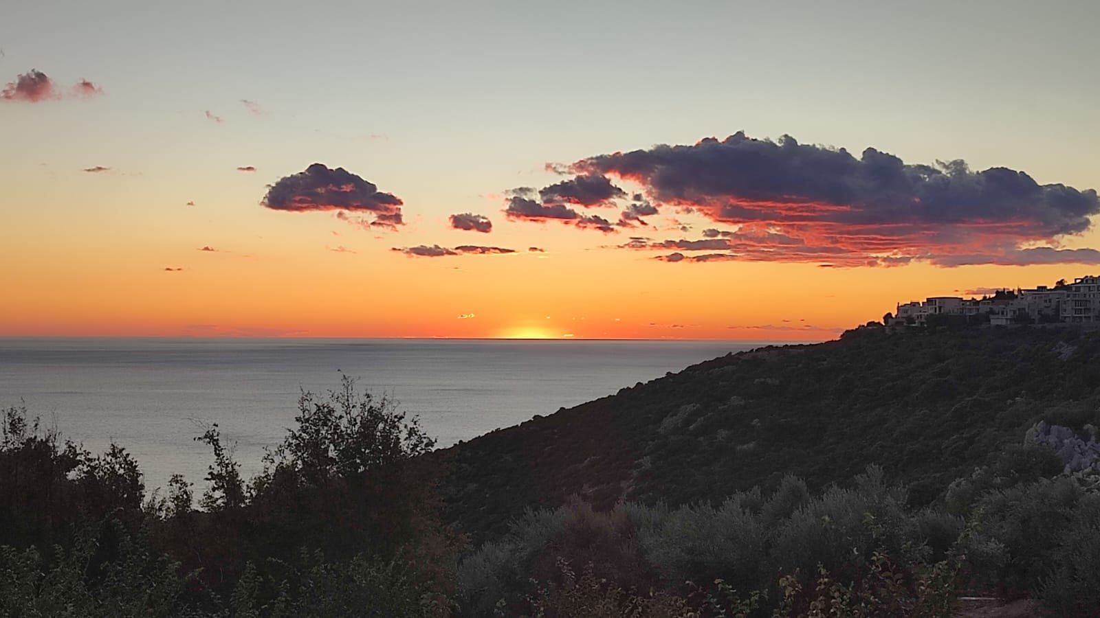 MREproperty (24) Luxury Apartment for Sale in Dobra Voda