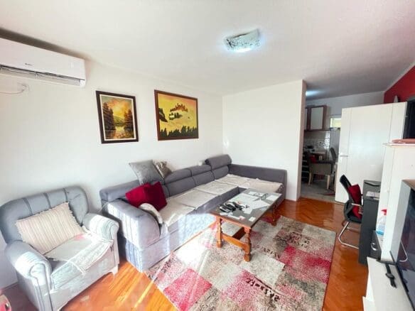 Modern City Living In The Heart Of Bar