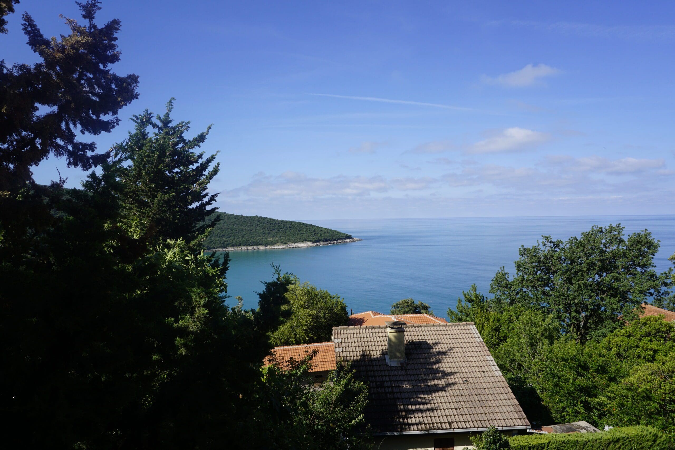 MREproperty (1) Posiądź Kawałek Raju