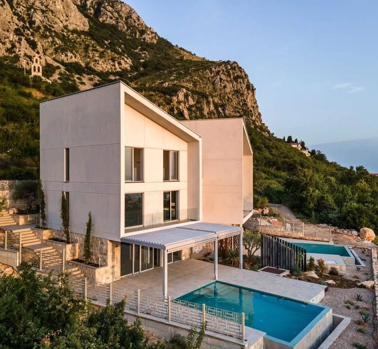 new villas for sale in Bbudva area