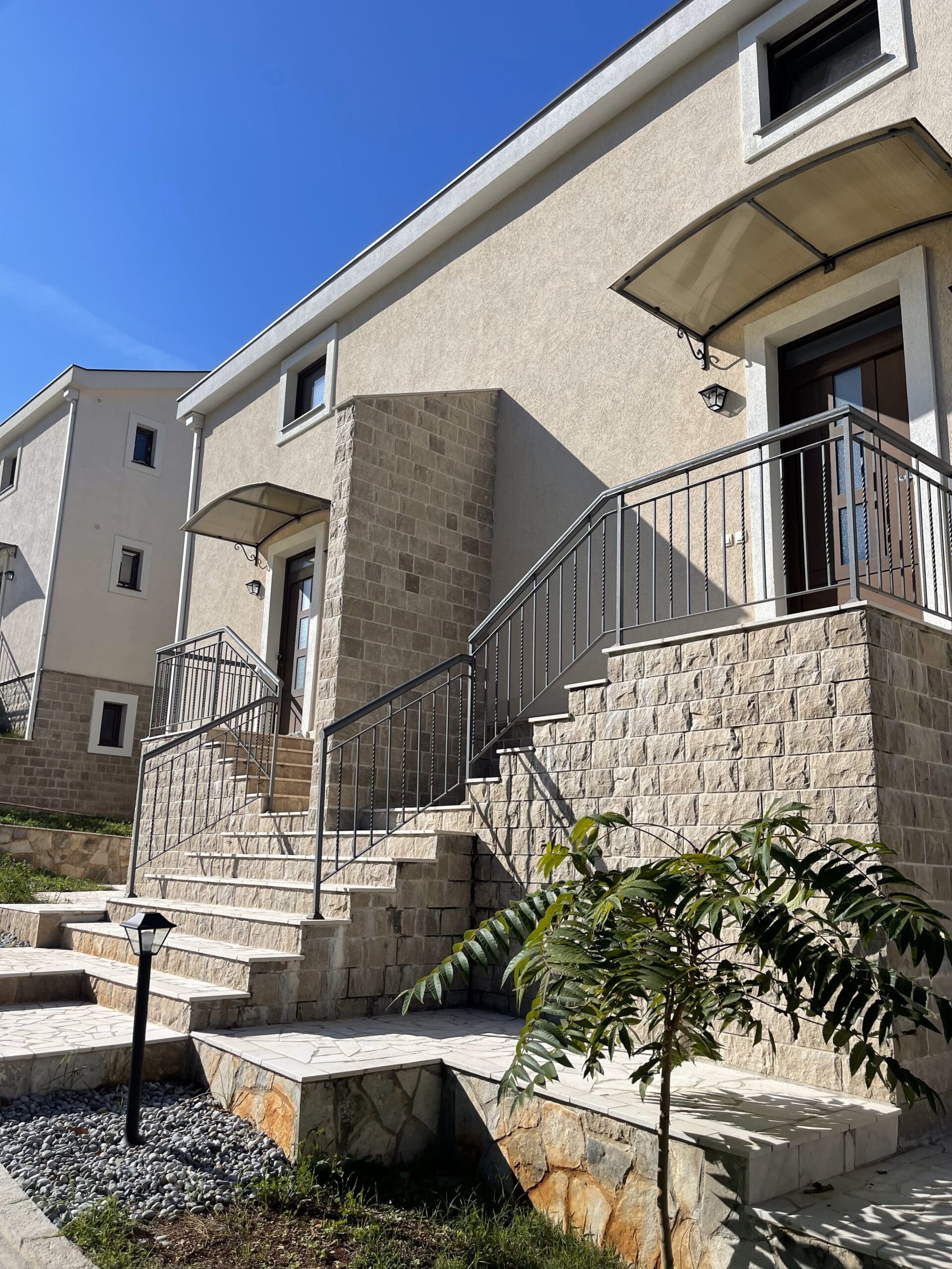 Prodaju se gradski stanovi u Vranovićima