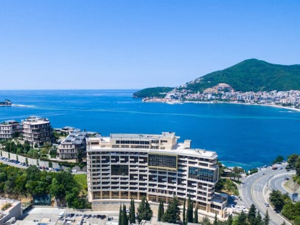 Luksuzni stan na prodaju u Budvi