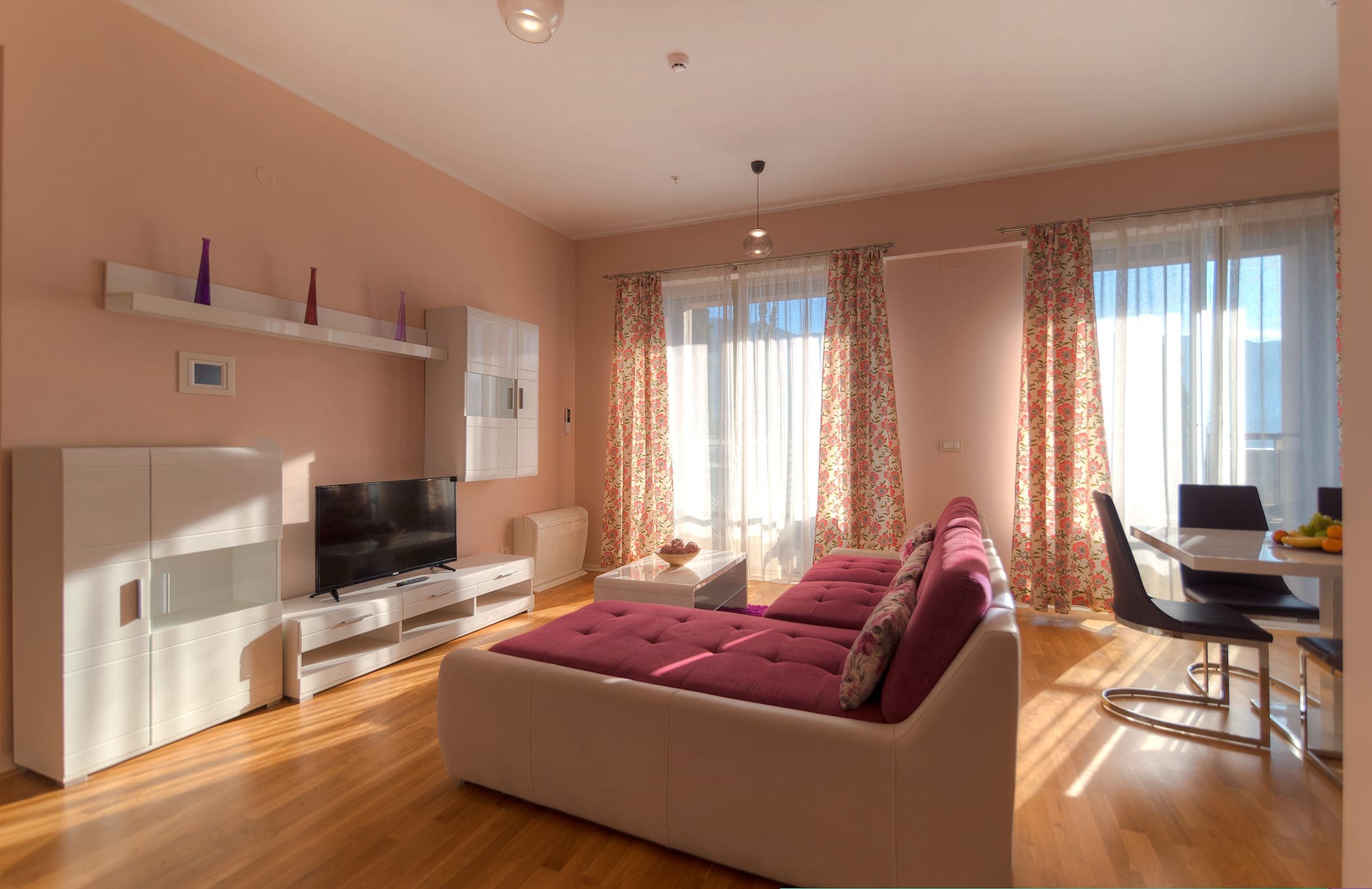 Luksusowe Mieszkanie na Sprzedaż w Budvie: Kompleks Harmonia