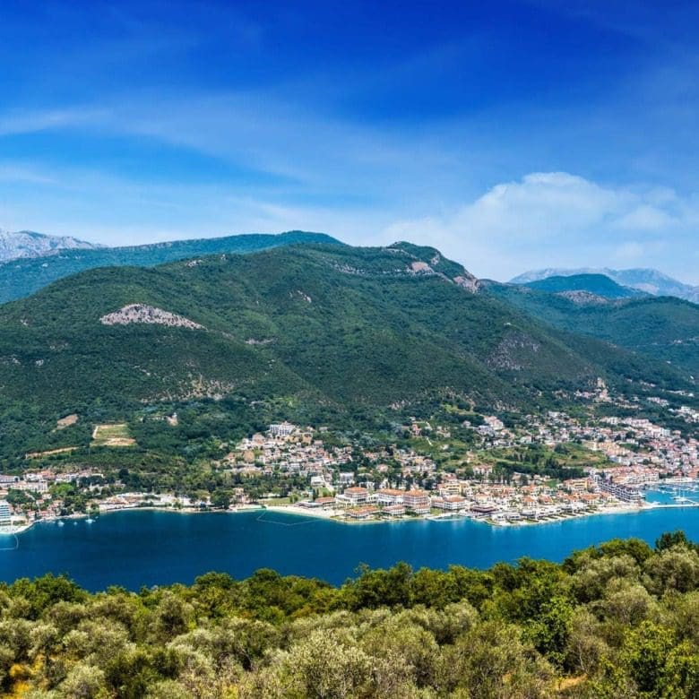 A Star Serenity: Otkrivanje vašeg doma iz snova u Kumboru