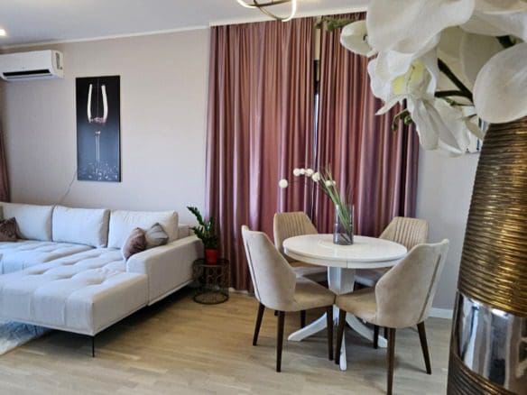 Modern Furnished Apartment With Sea View In Budva