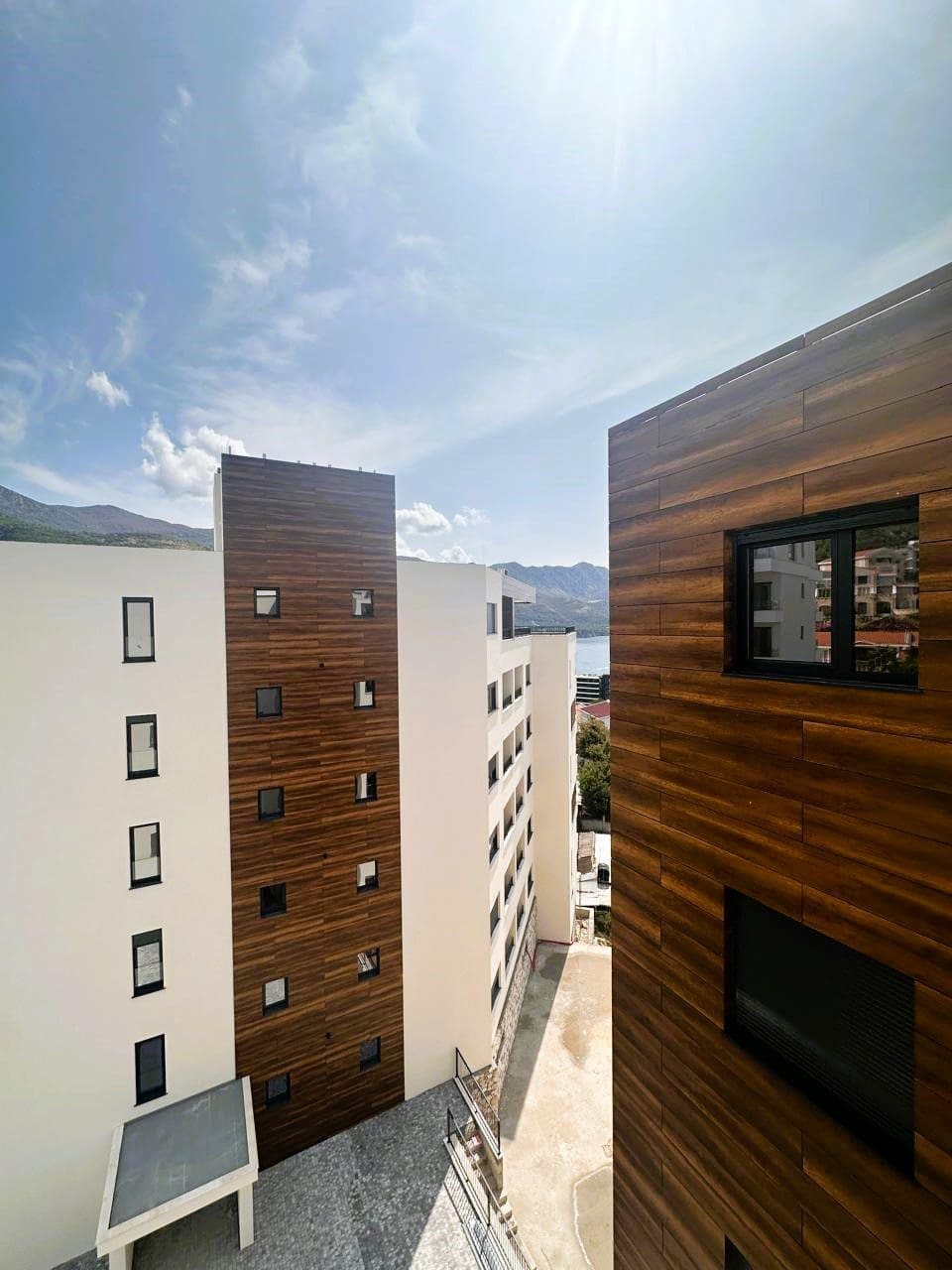 Apartment for Sale in Becici 41m2