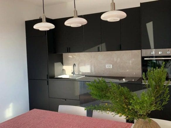 Modern 1-Bedroom Apartment For Sale In Topolica