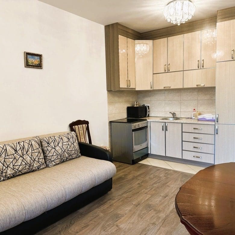 Merkezi Budva'da 2 Yatak Odalı Daire