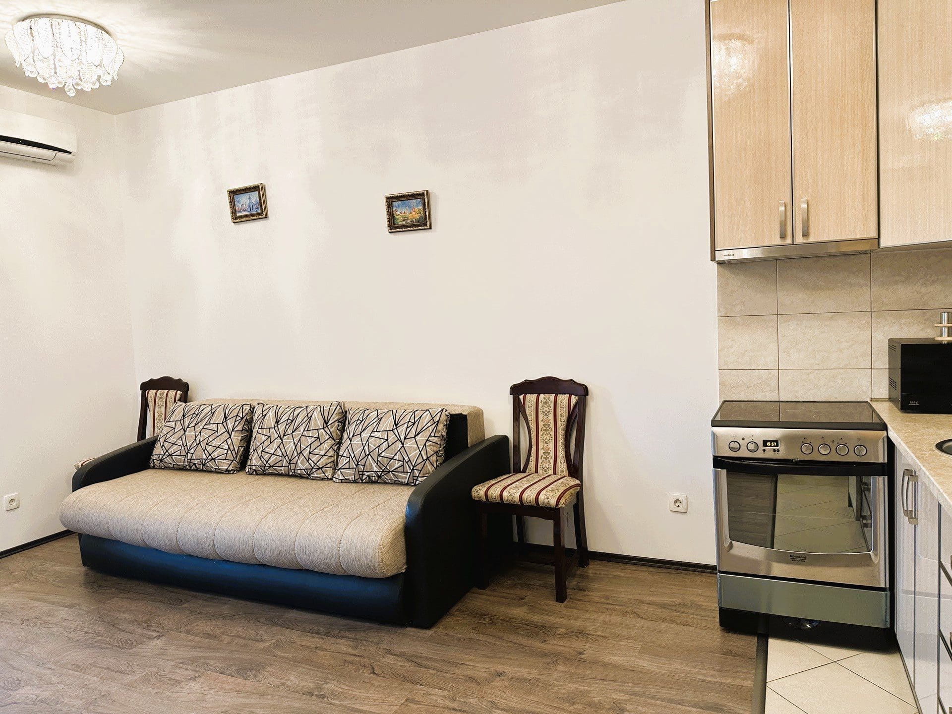 Merkezi Budva'da 2 Yatak Odalı Daire