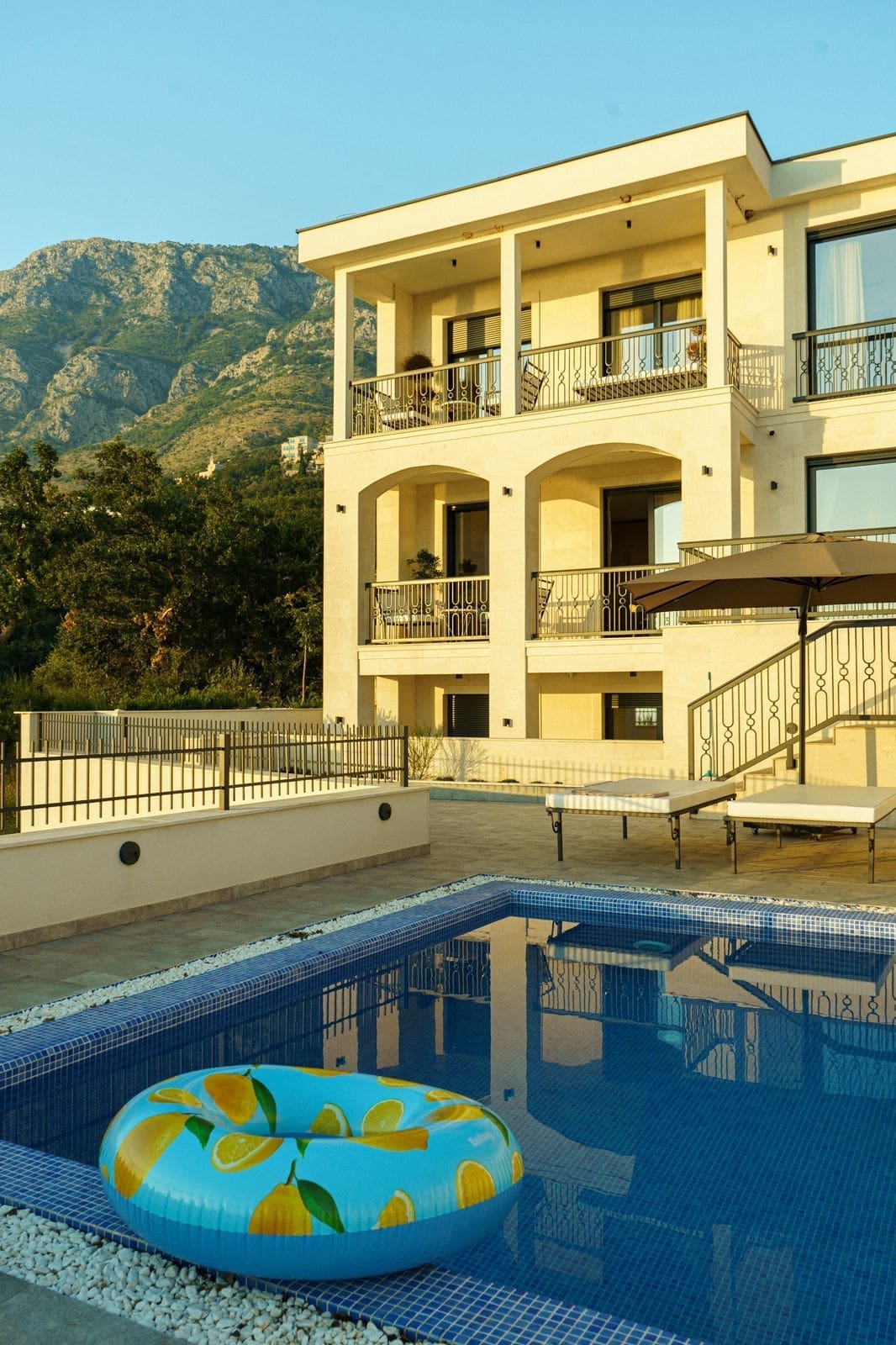 real-estate-budva-skocidjevojka Luxurious Villa Zoe in Reževići-Skocidjevojka