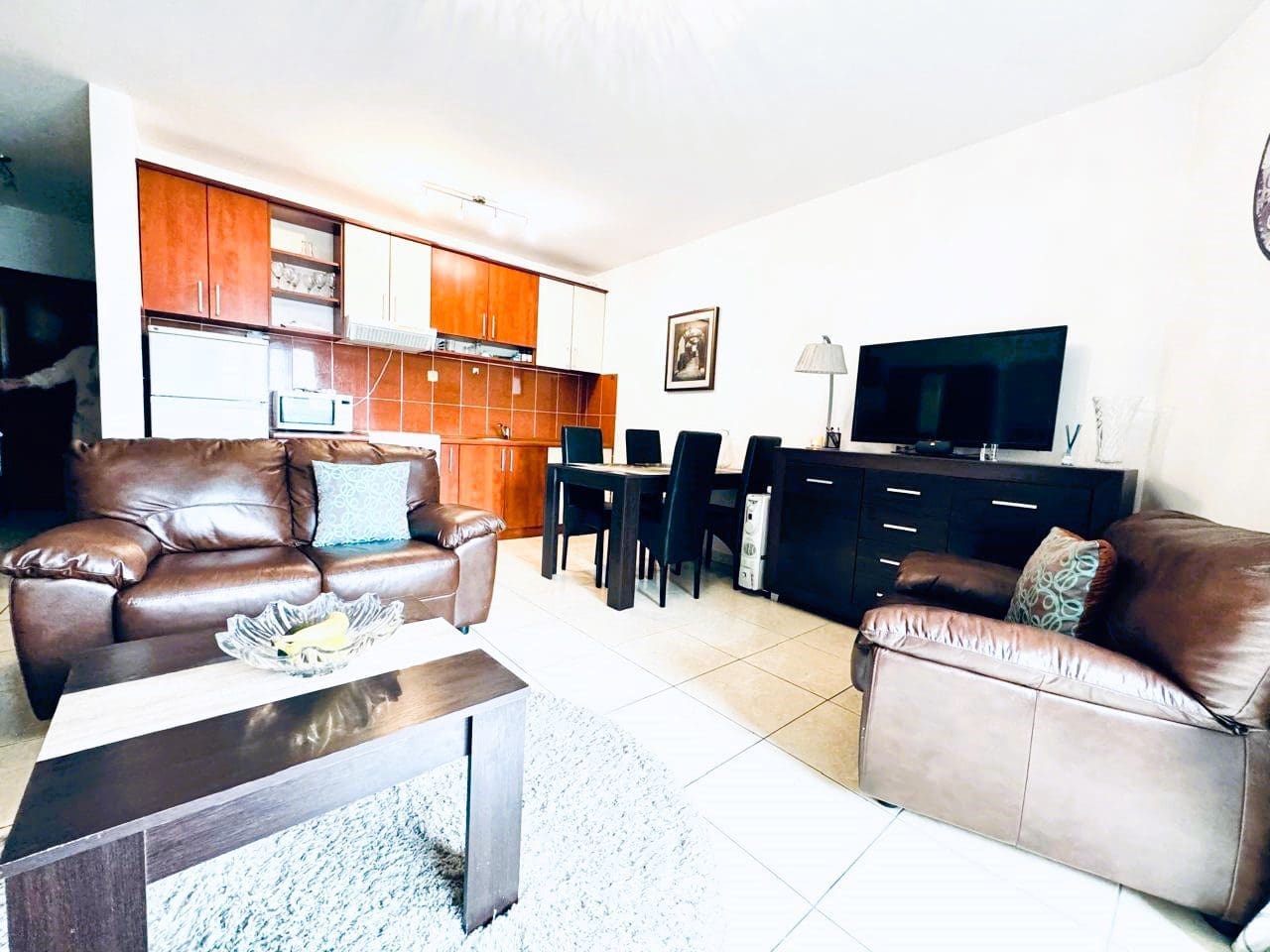 MRE-property (1) Cozy Move-In Ready Flat in Budva