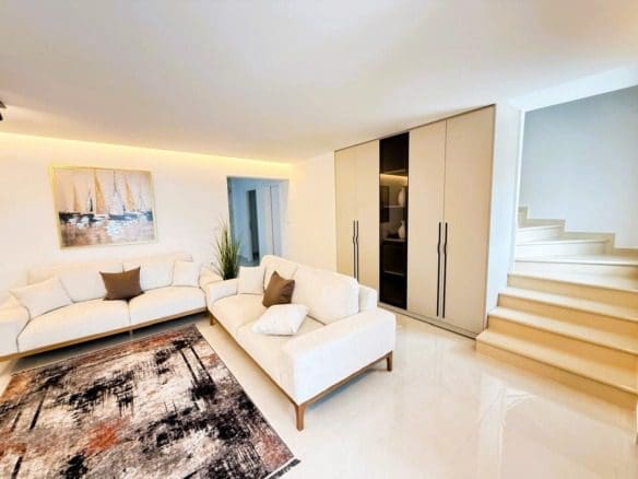 Будинок у продажу Добра Вода