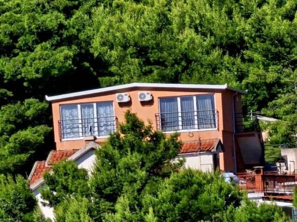 Будинок у Сутоморе