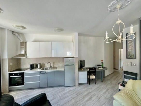 Apartament z jedną sypialnią w Budvie