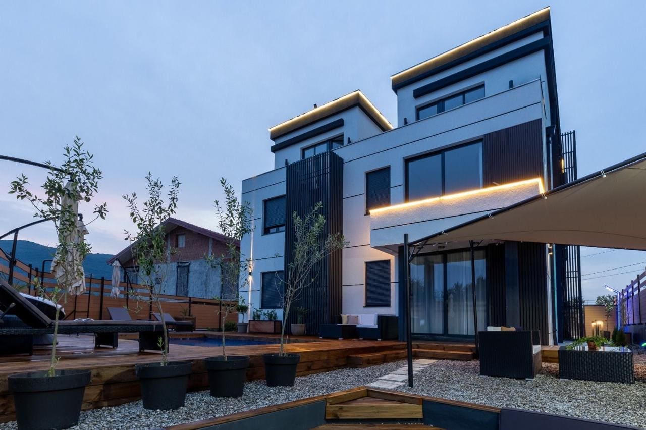 MRE-Property Montenegro (1) Apartments in Lastva Grbaljska