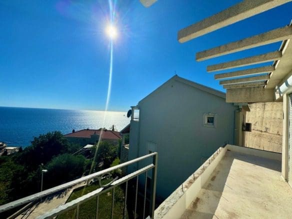 Reihenhaus Mit Meerblick In Perazića Do