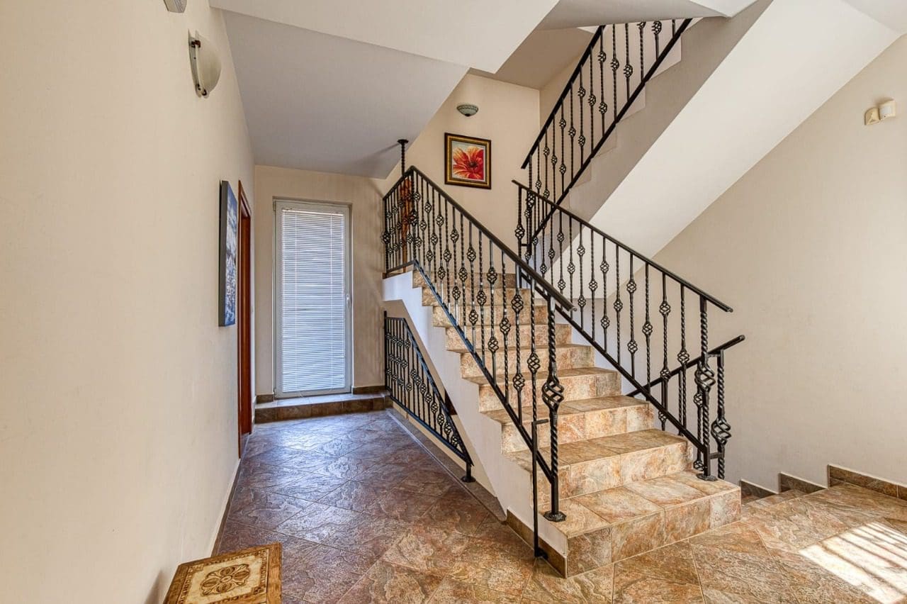 MRE-Property Montenegro (21)