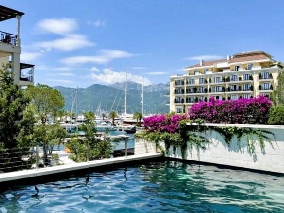 Luxus-Duplex Porto Montenegro