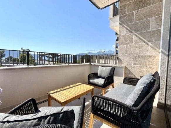 Drei-Zimmer-Wohnung Boka Place