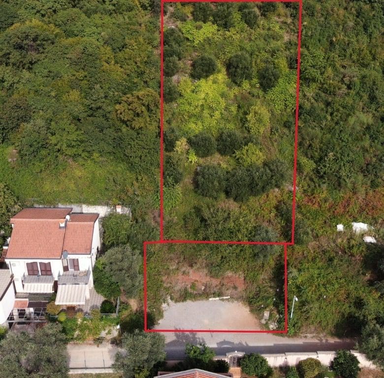 Ділянка з видом на море в Будві, Чорногорія