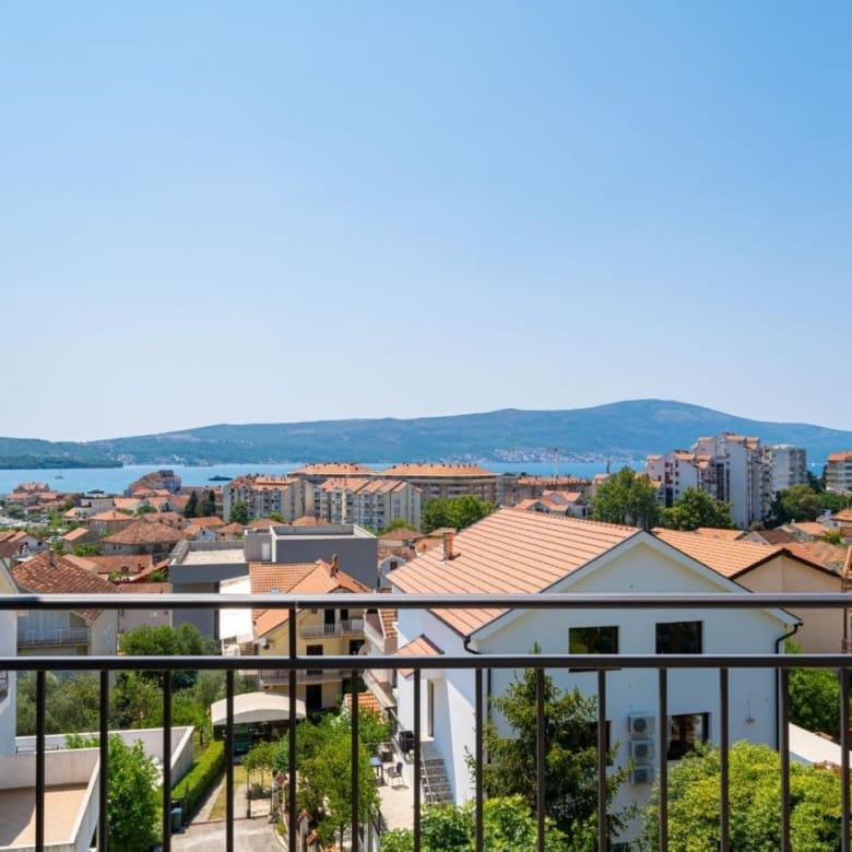 Квартира в продаже, Тиват