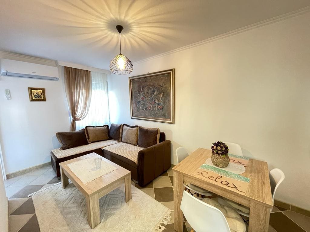 Townhouse for Sale in Sutomore Bar